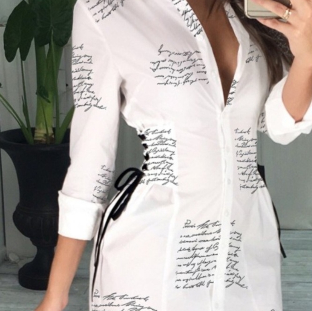 Letter print side lace shirt dress